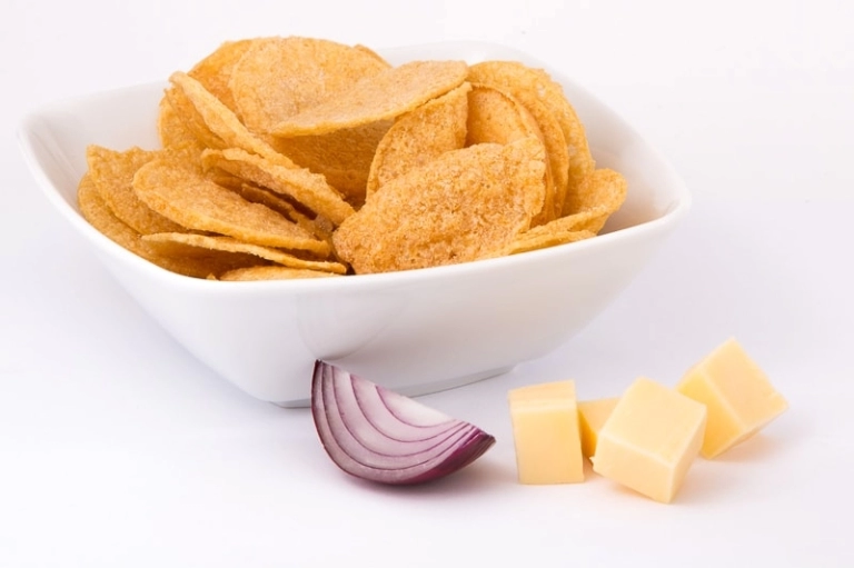 Chips de queso y cebolla